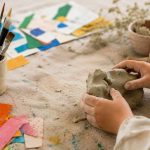 Petits Creadors: taller plàstic amb infants